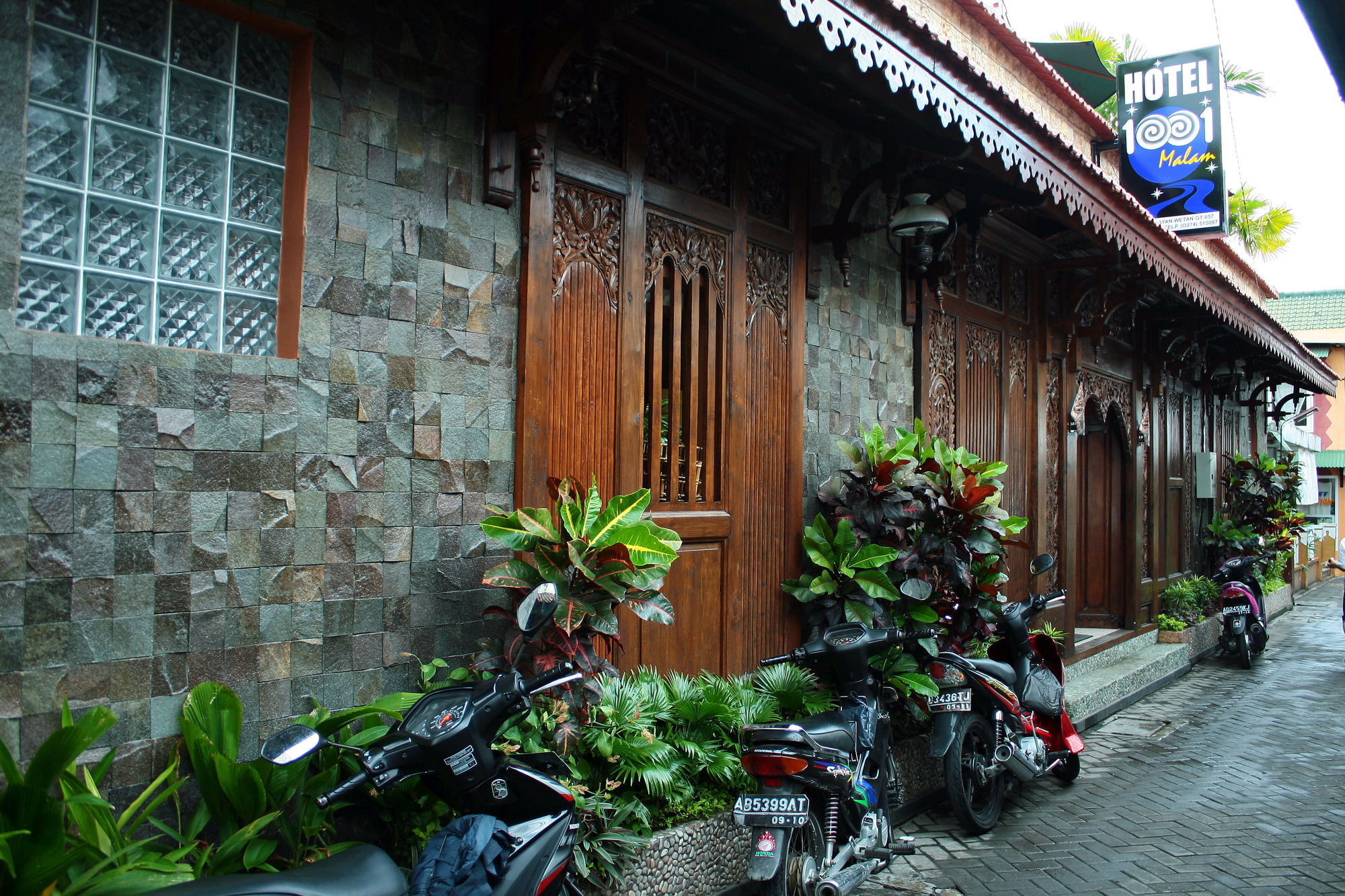 Hotel 1001 Malam Yogyakarta Esterno foto